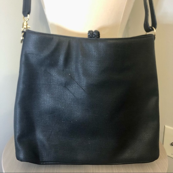 Stella & Dot Crossbody - Picture 2 of 10